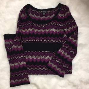 Knit dress fits shape nicely